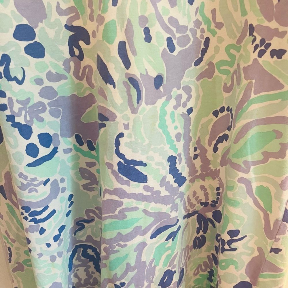 Lilly Pulitzer Tee-Shirt Dress with White Accents - Picture 6 of 9